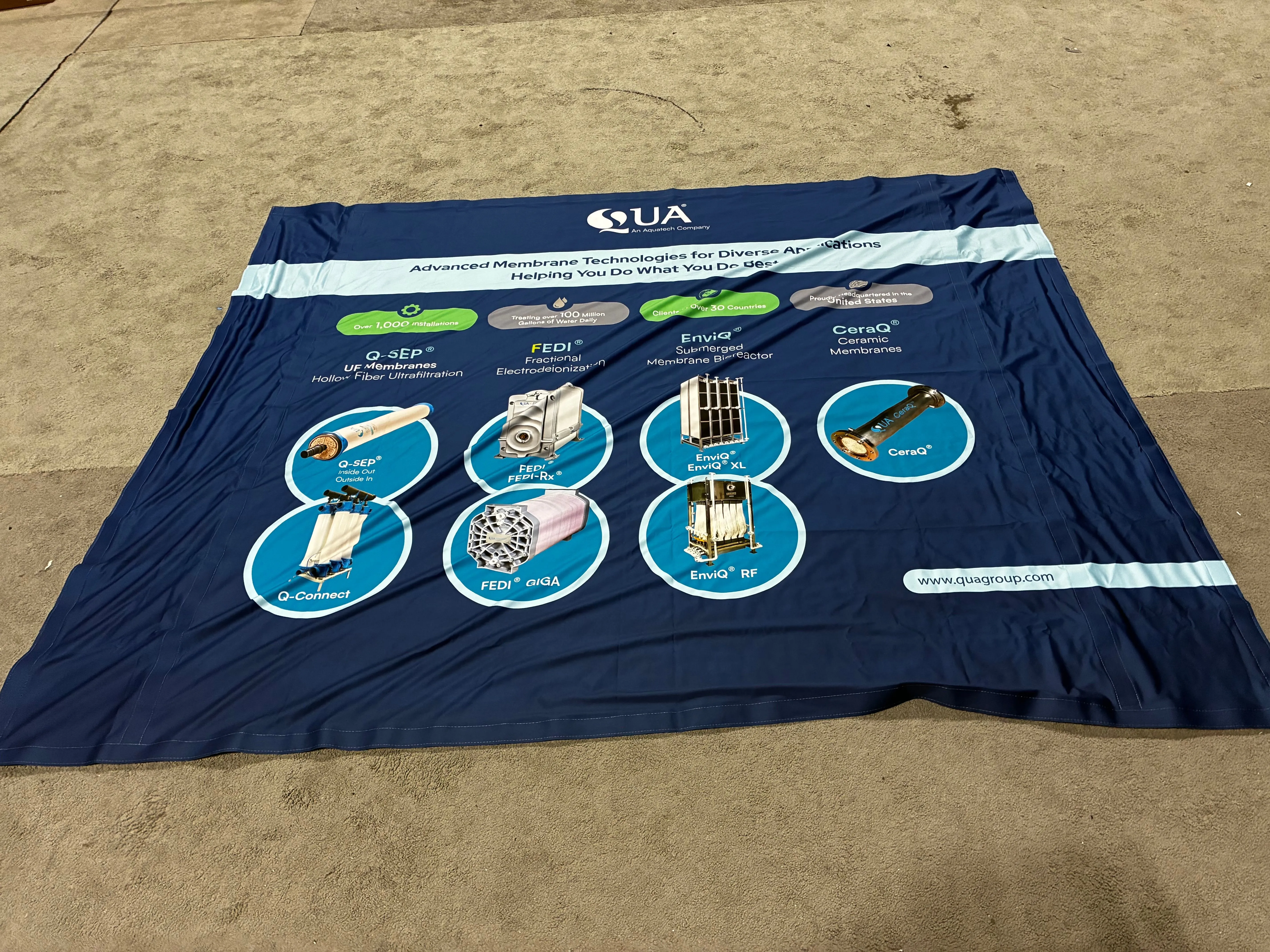 QUA advanced membrane pop up banner fabric