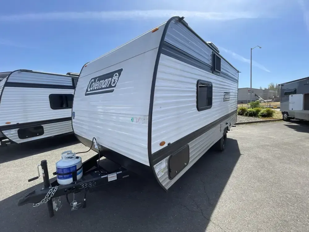 2025 Coleman Couples Trailer