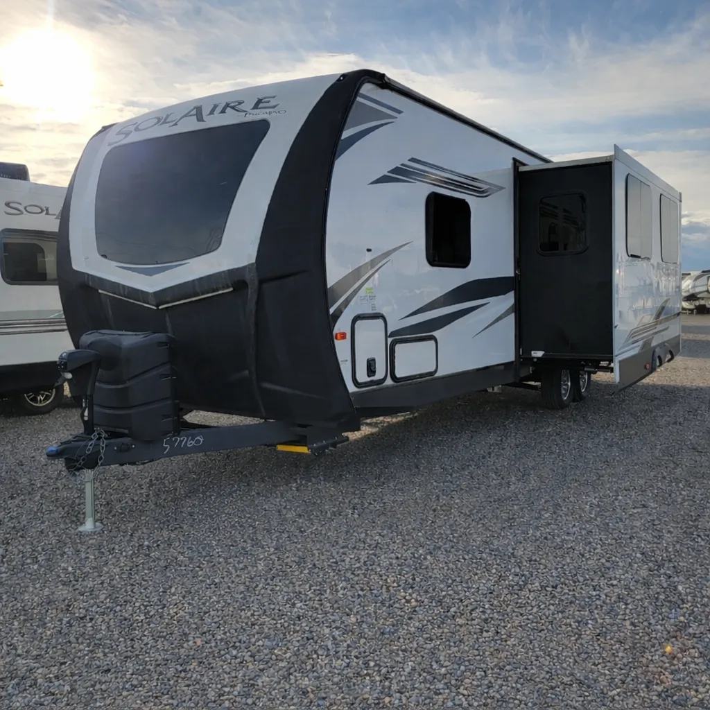 Solaire Bunkhouse