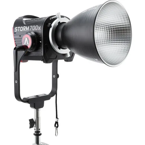 Aputure STORM 700x Tunable White LED Monolight