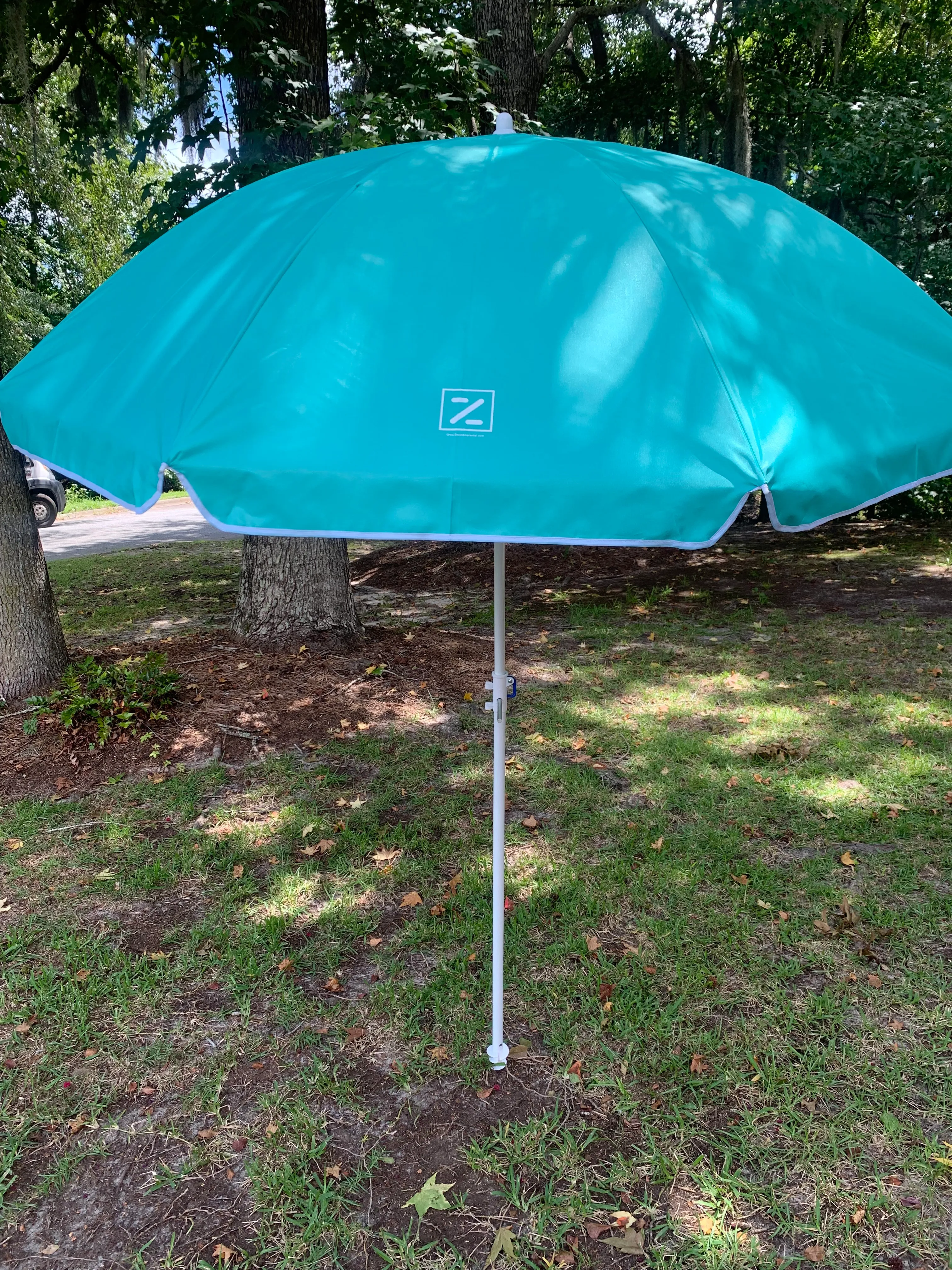 Zoom Beach umbrellas