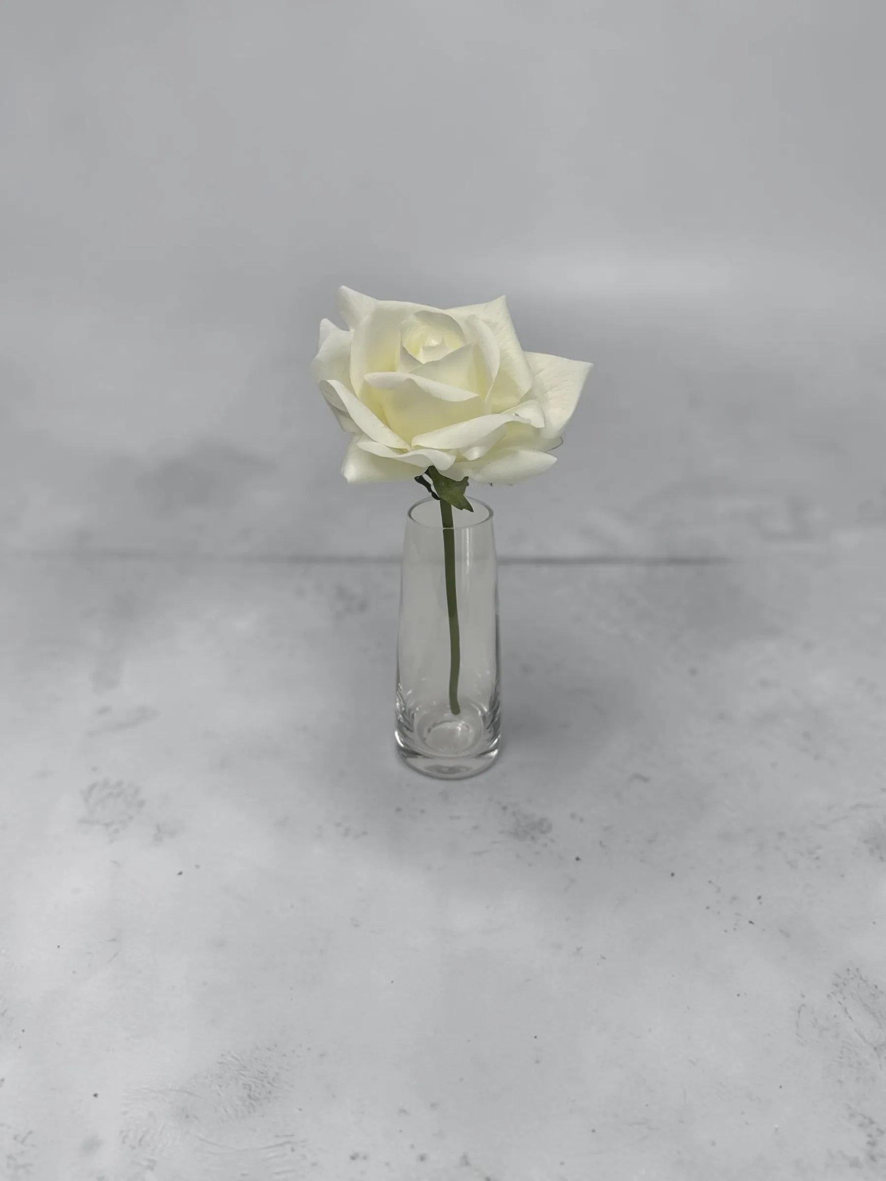 Faux Off White Rose 