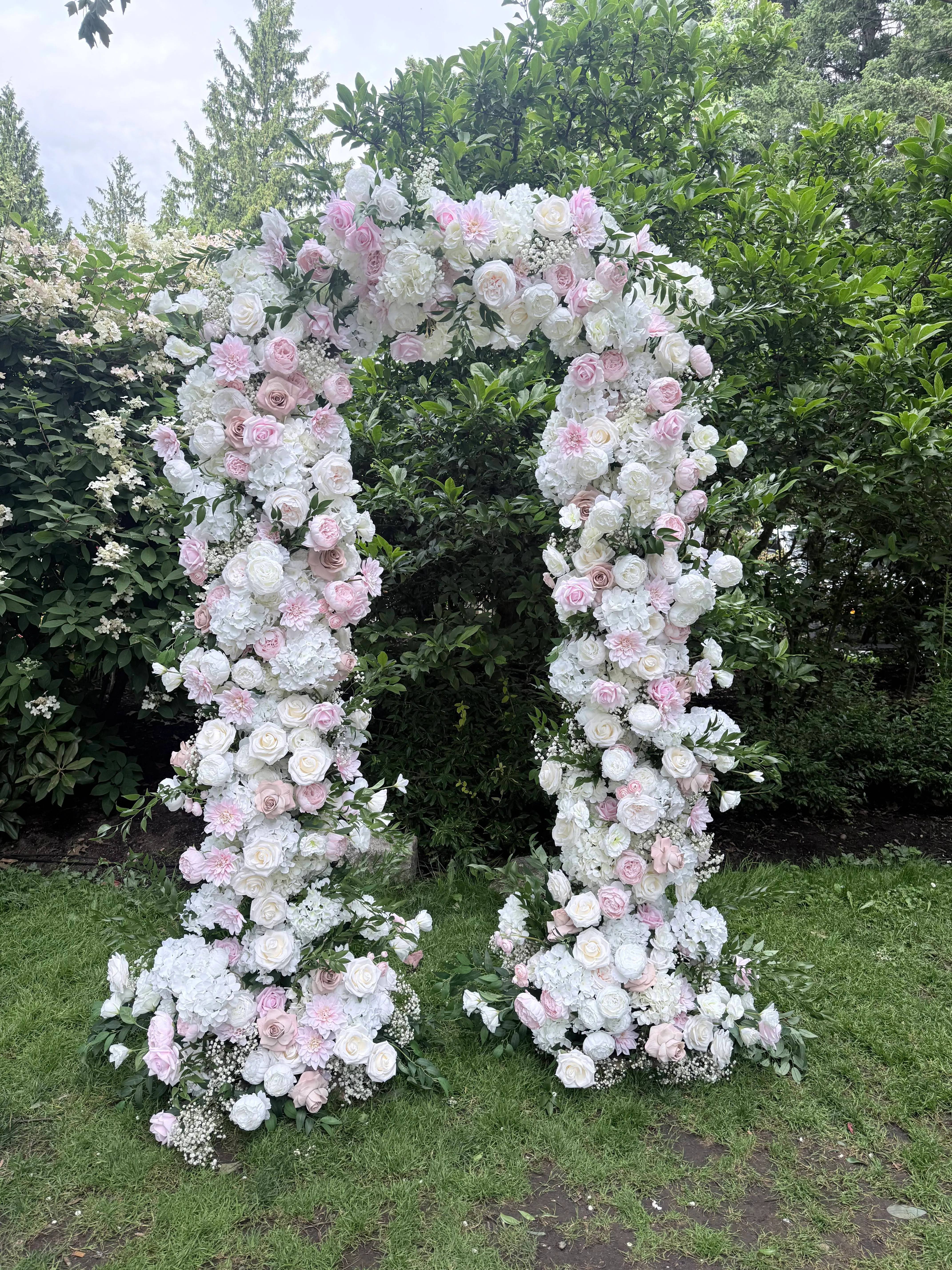 Luxury Faux Round Arch Available In All White or Pink florals. Fresh baby's breath, greenery and customization available for additional fee.