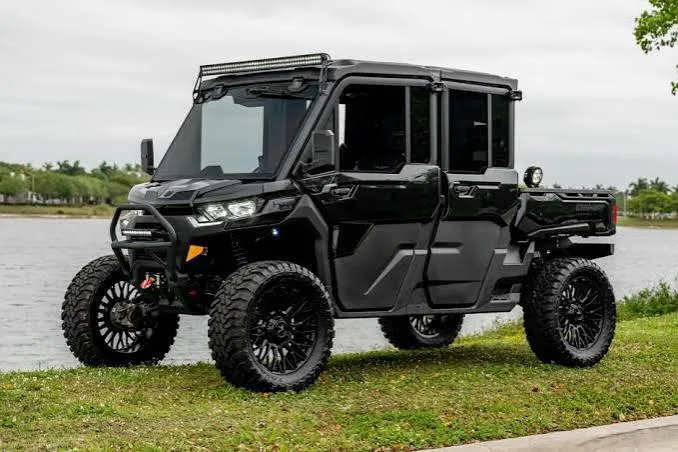 Can Am Defender HD10 Crew