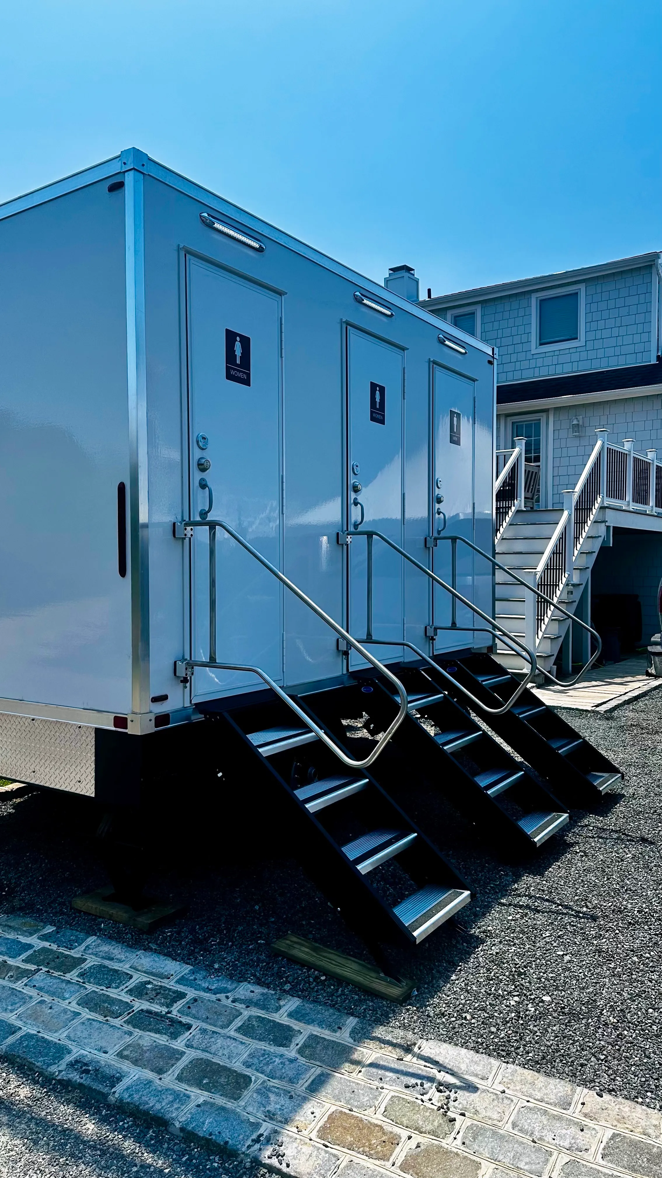 3 STALL RESTROOM TRAILER
