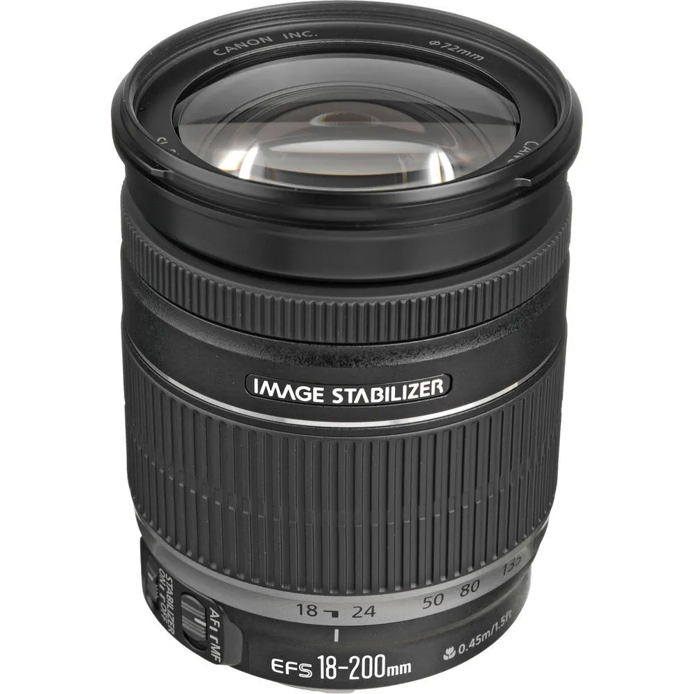 Canon EF-S 18-200mm / 3.5-5.6 IS