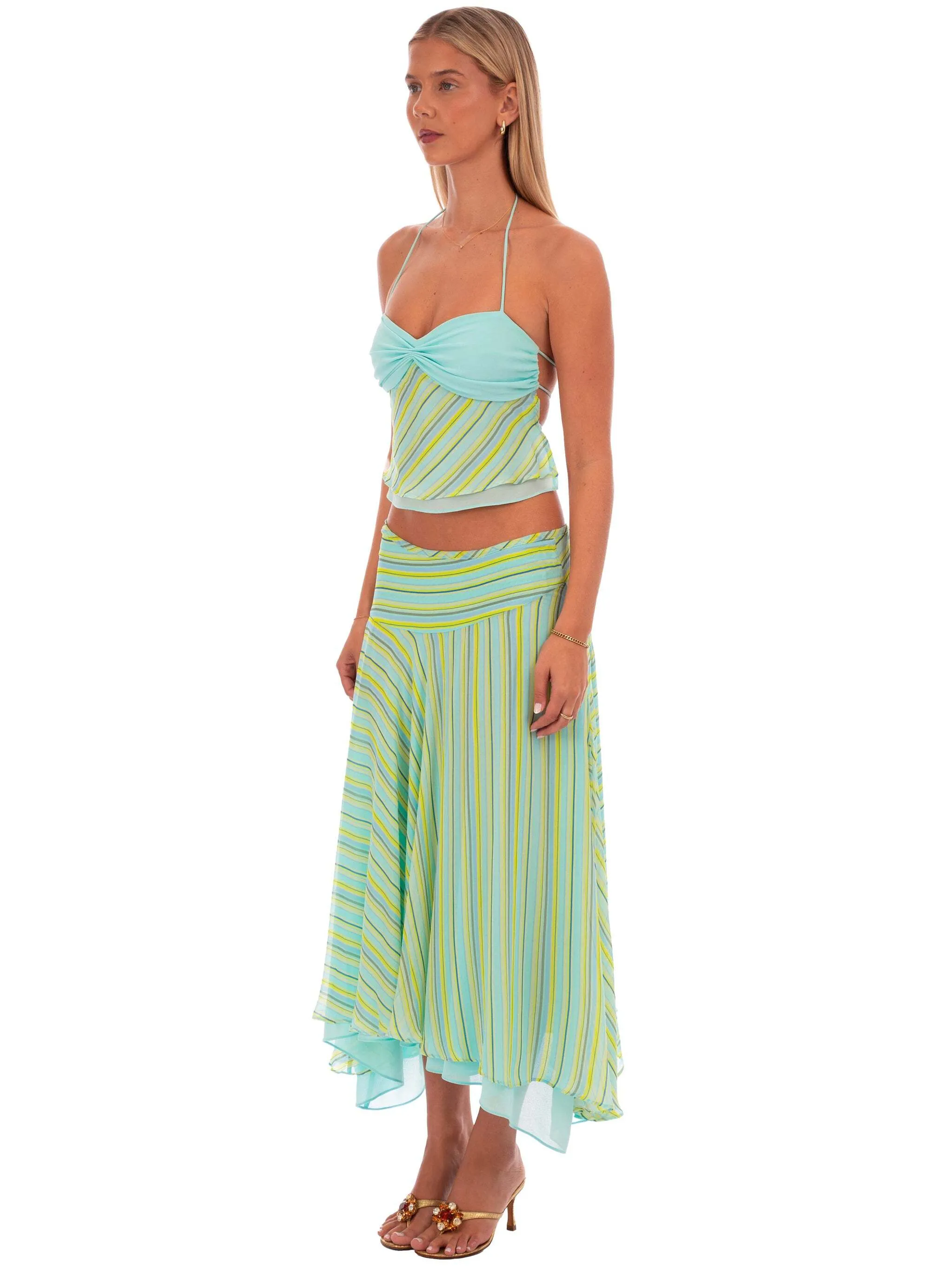 I AM DELILAH - Heidi set in tropic