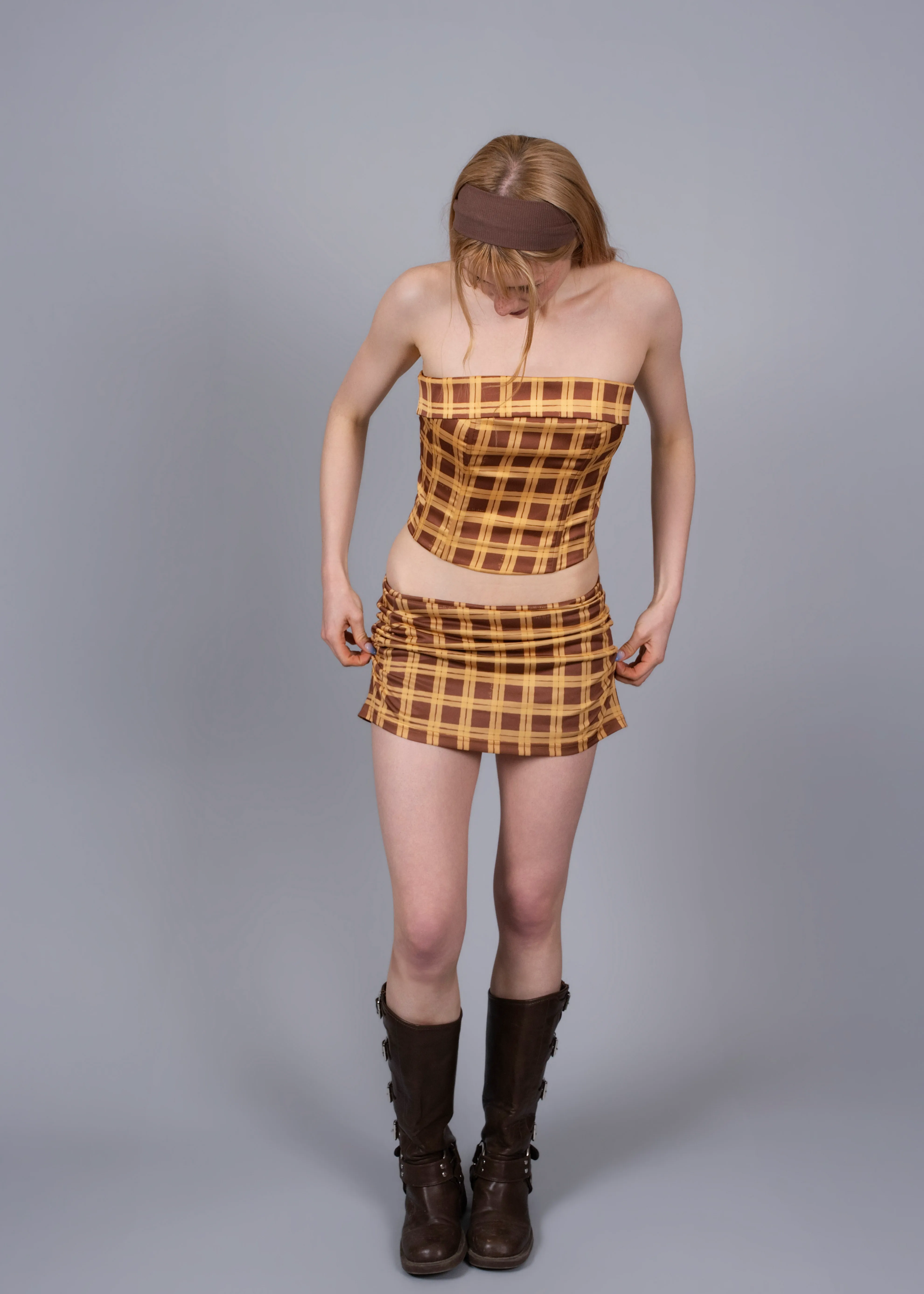 WITH JEAN - Cher set in yellow and brown 
