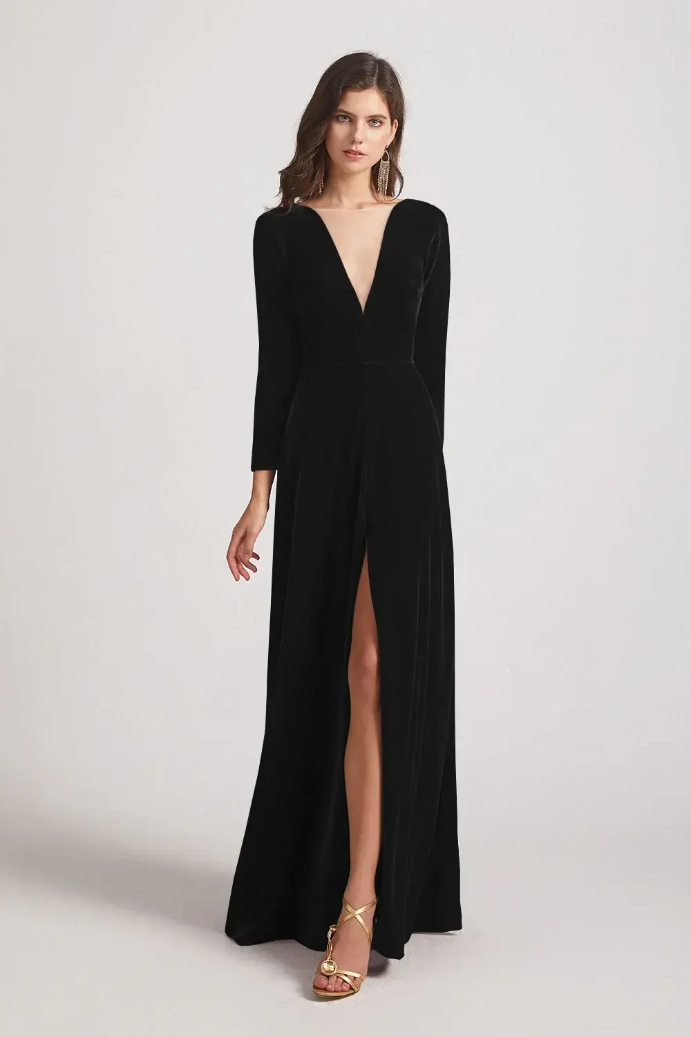 Face to Face Style Black Velvet Long-Sleeve Gown