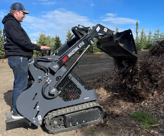 Gas Mini Skid Steer 500 LB Capacity