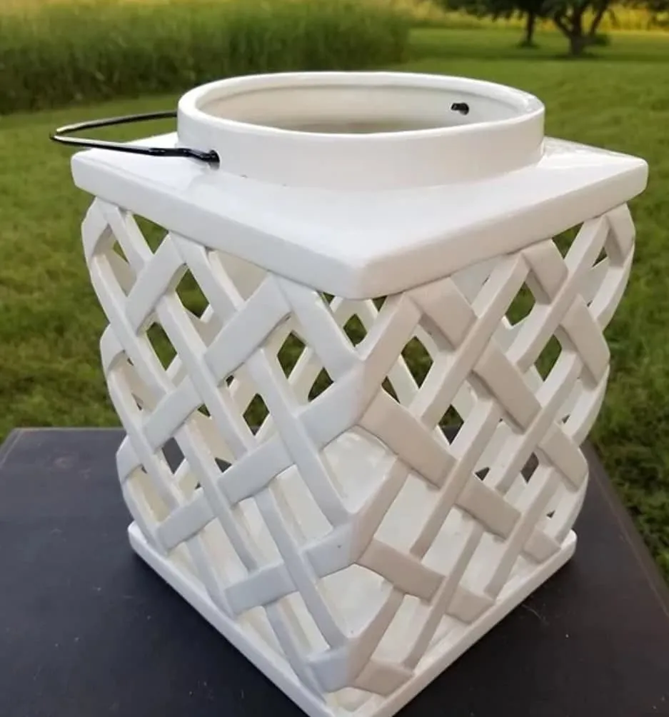 White Ceramic Card Holder