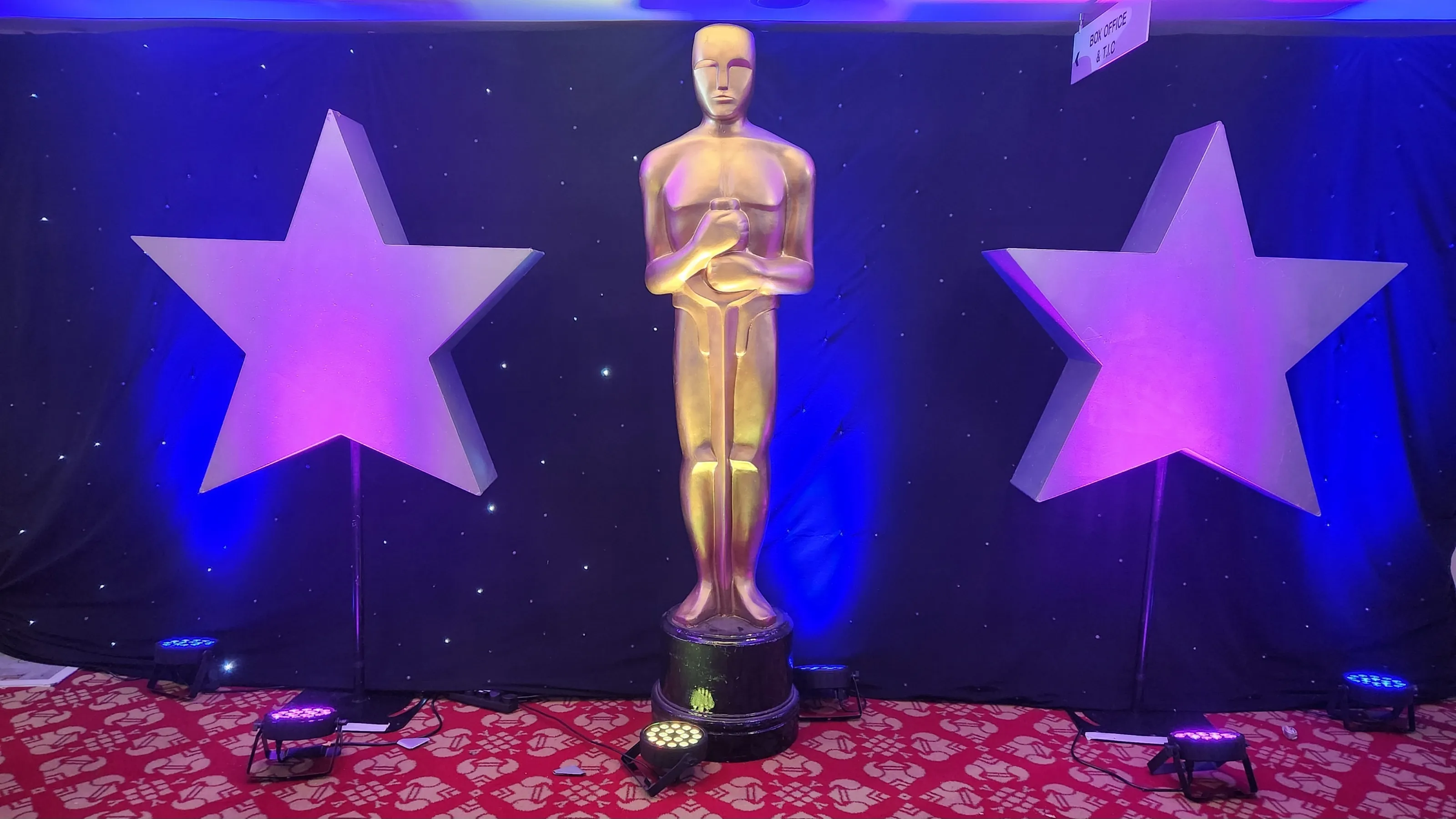 Large 6ft Oscar Statue