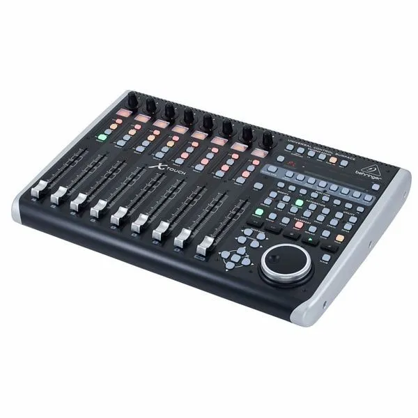 Behringer Xtouch Controller