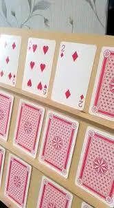 Guess Your Cards Right