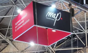 Enseigne haute carré 2m x 2m x 1m