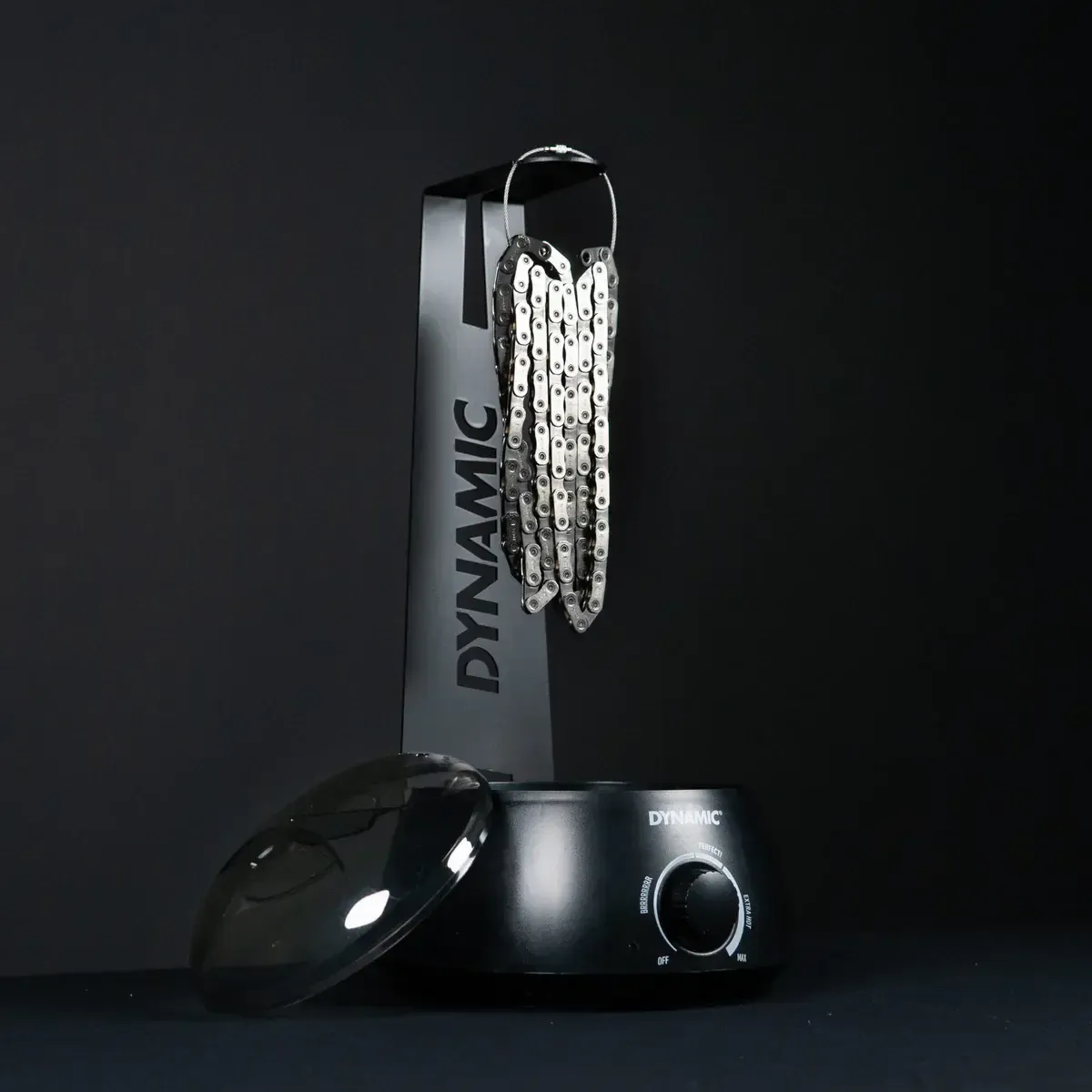 Dynamic Hot Wax Service