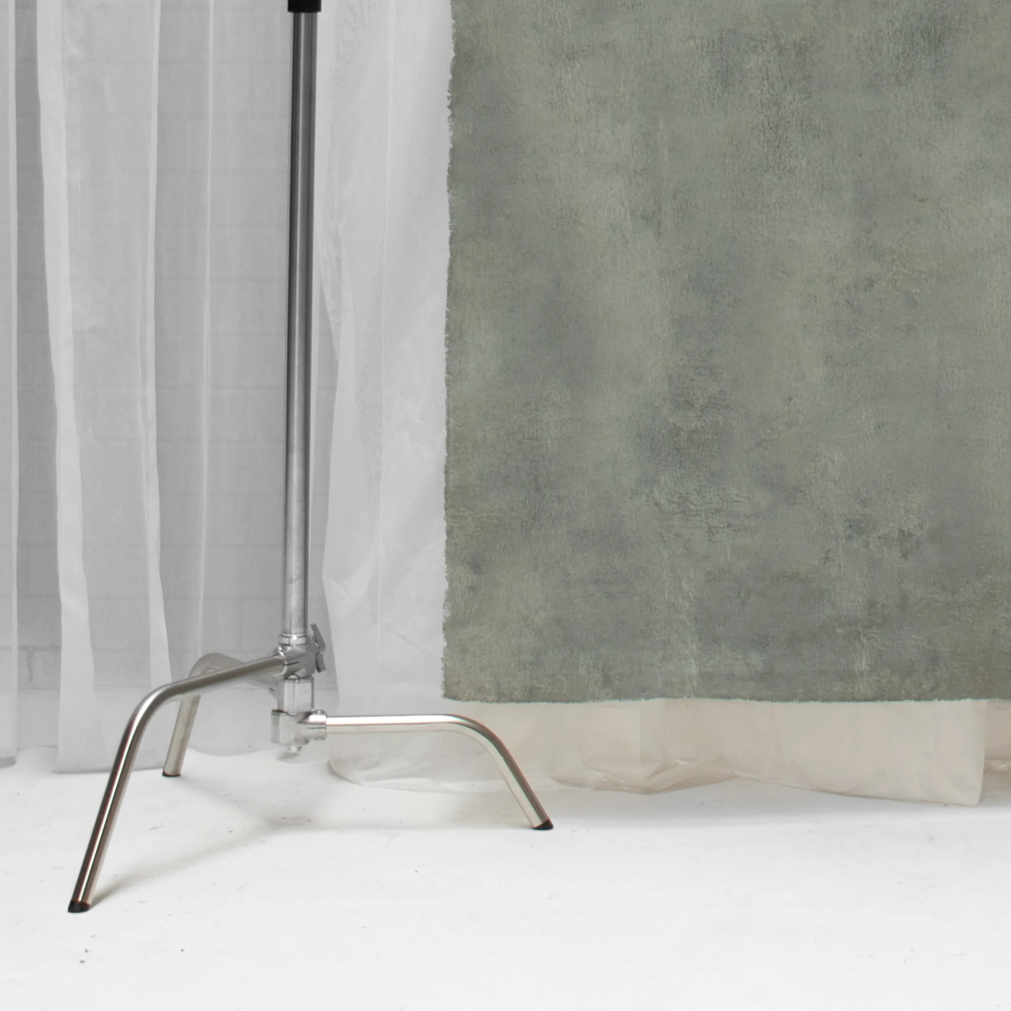 Slay Grey - 1.5m by 2m