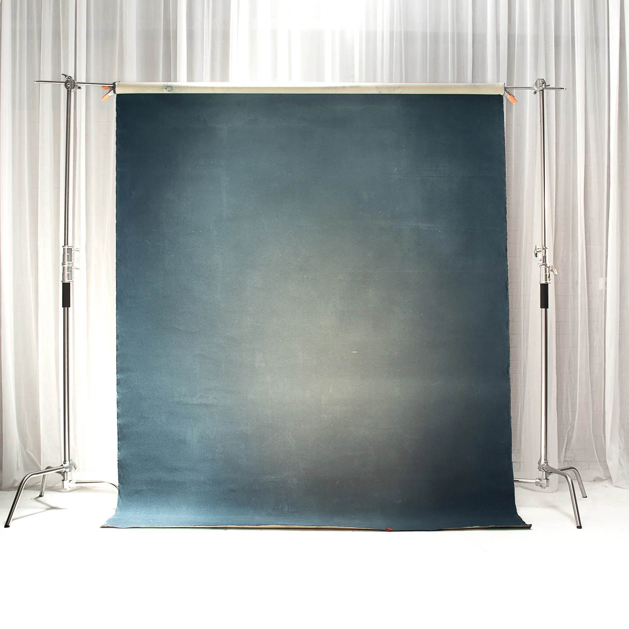 VINTAGE BLUE - 2m by 3m