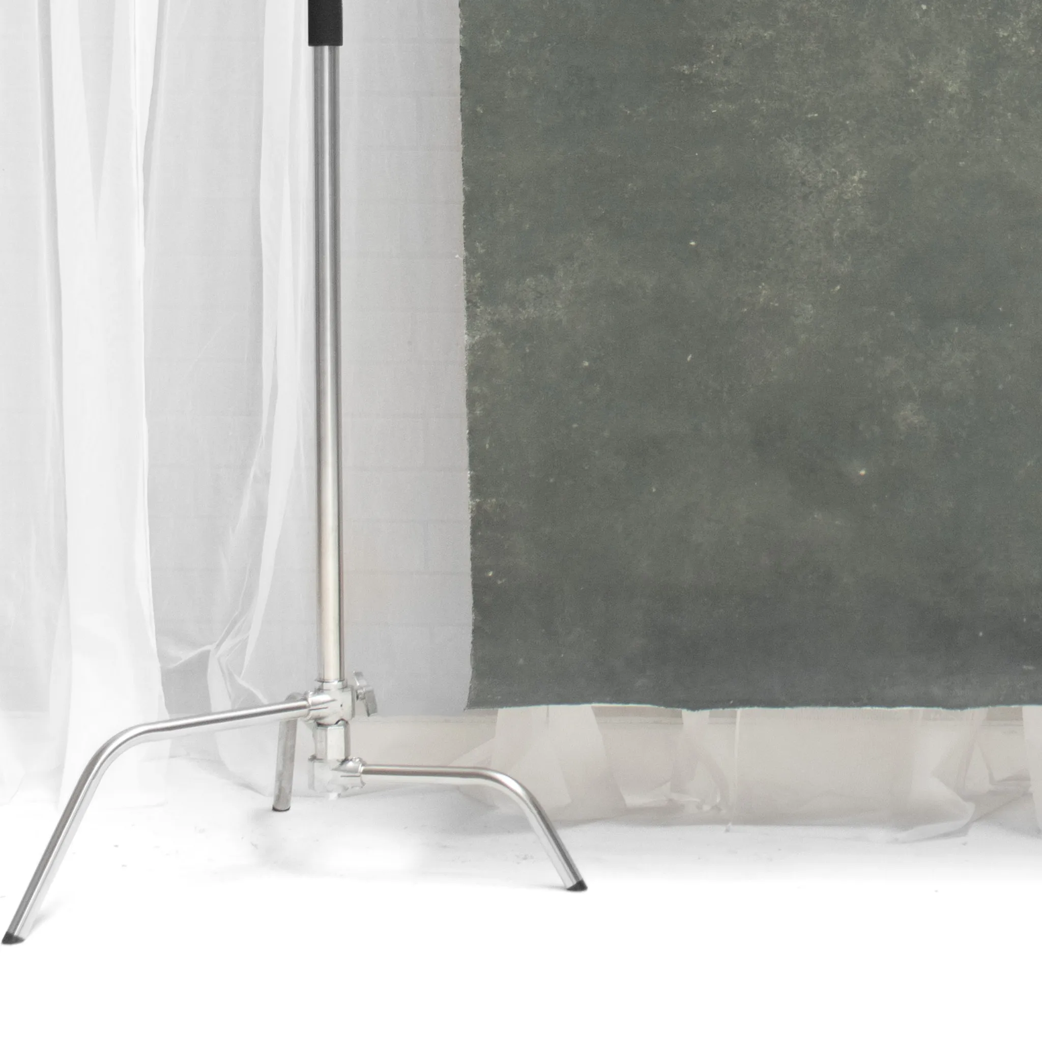 Vintage Spirit - 1.5m by 2m