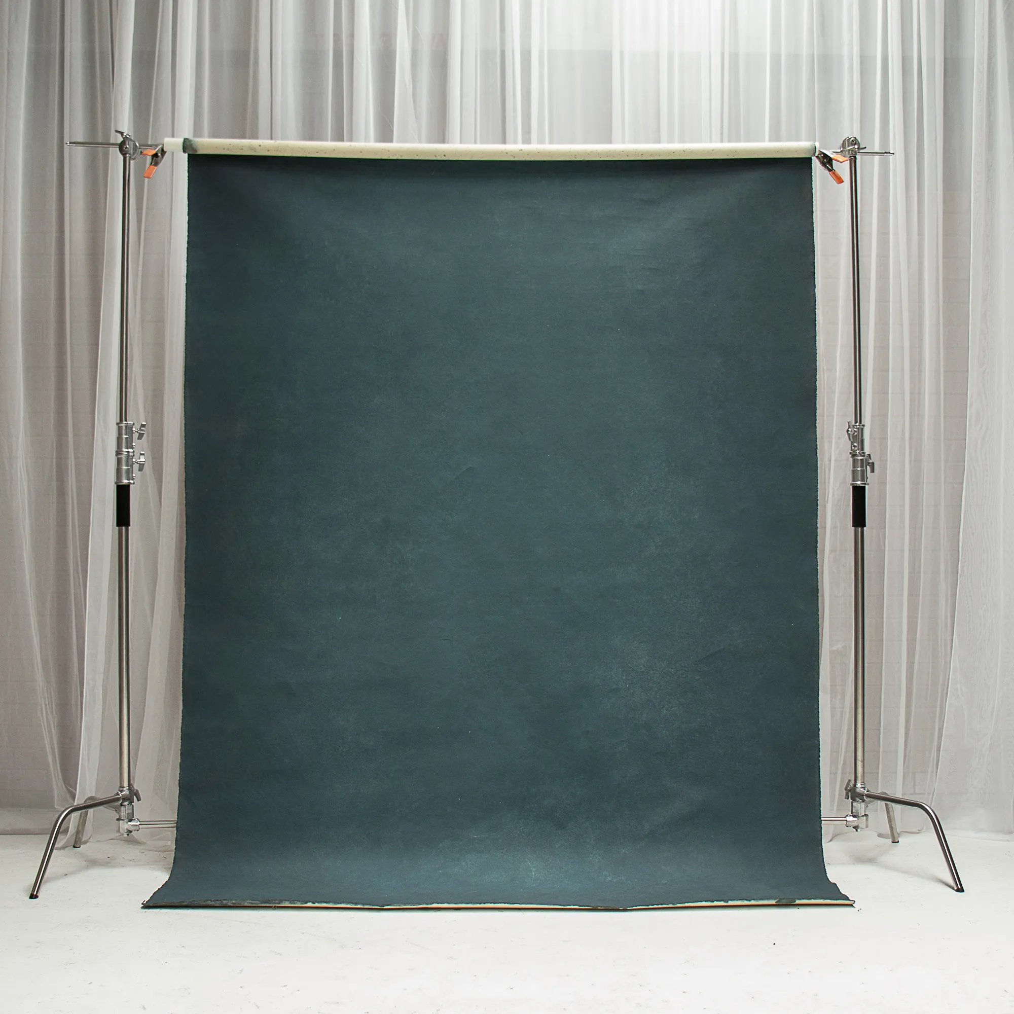 MIDNIGHT KITTEN - 2m by 3m