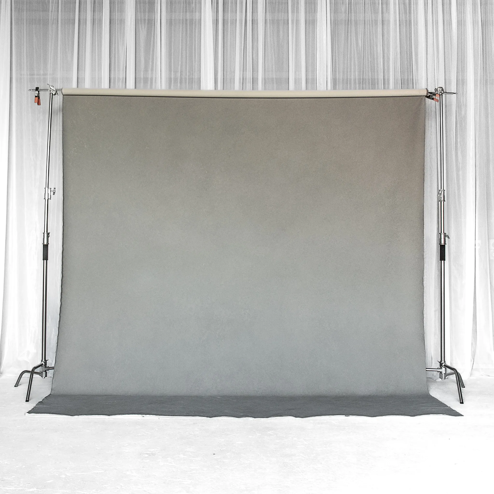 SMOKE & MIRRORS - 3m by 4m