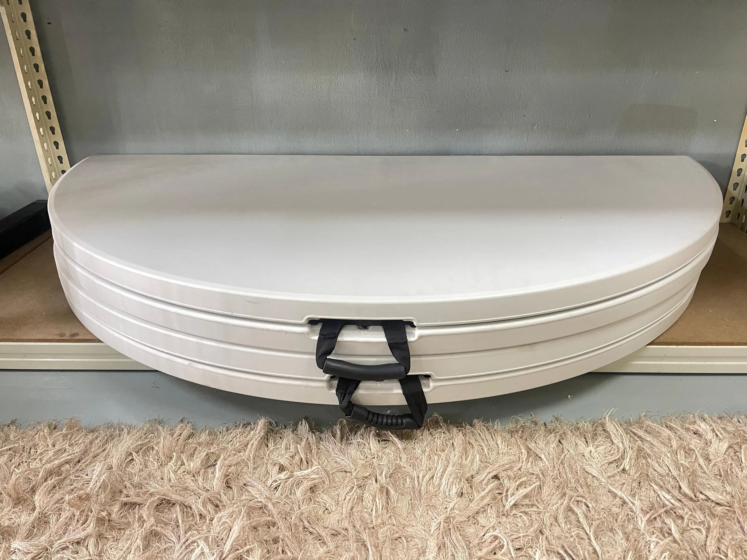 Round Table (10pax) - Foldable 6ft