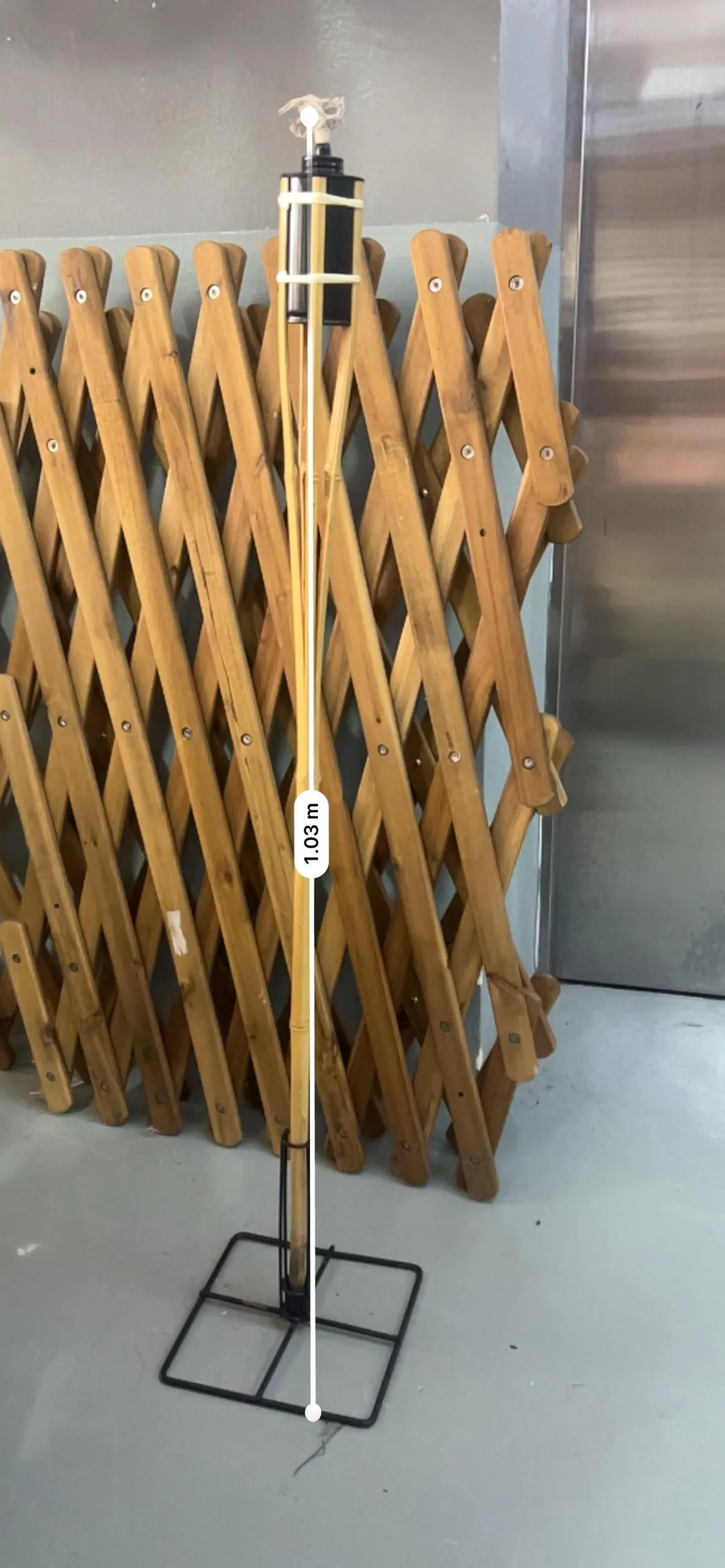 (SM) Pelita Sumbu with Stand (103cm) 