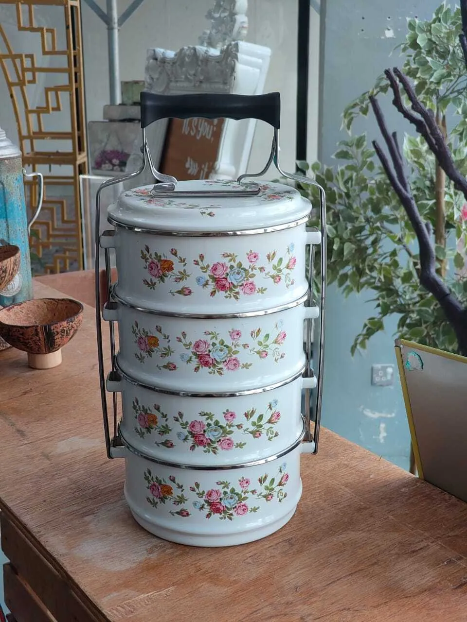 Mangkuk Tingkat 'Sia' 