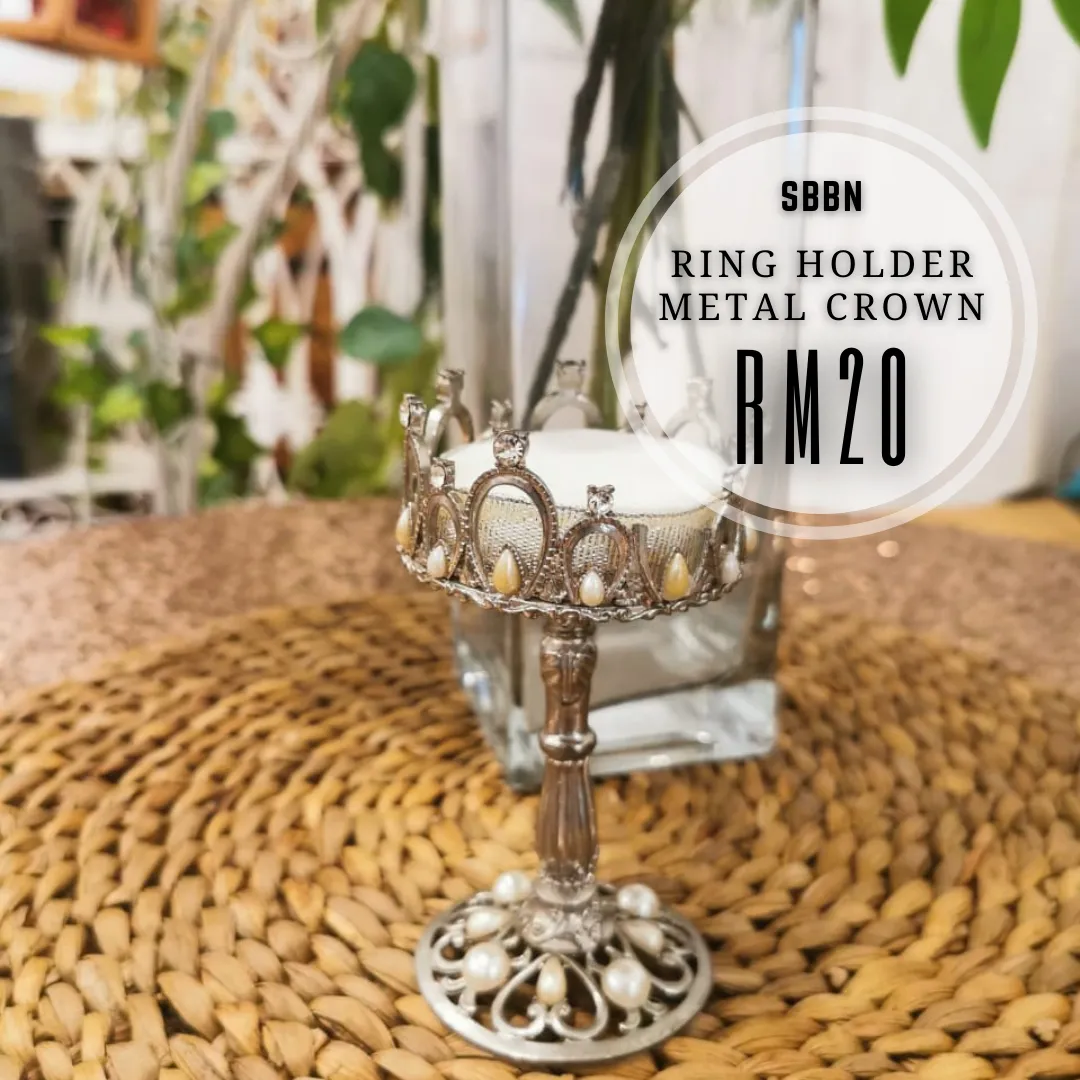 (CYB) Ring Holder Metal Crown