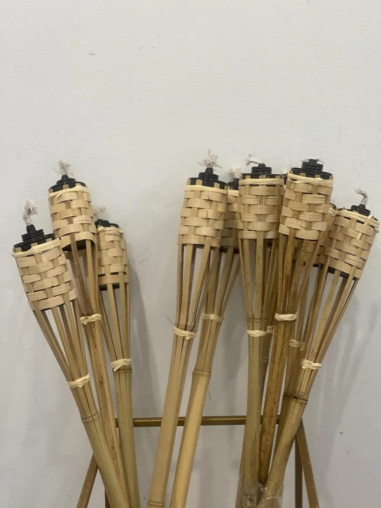 Pelita (Sumbu) with stand
