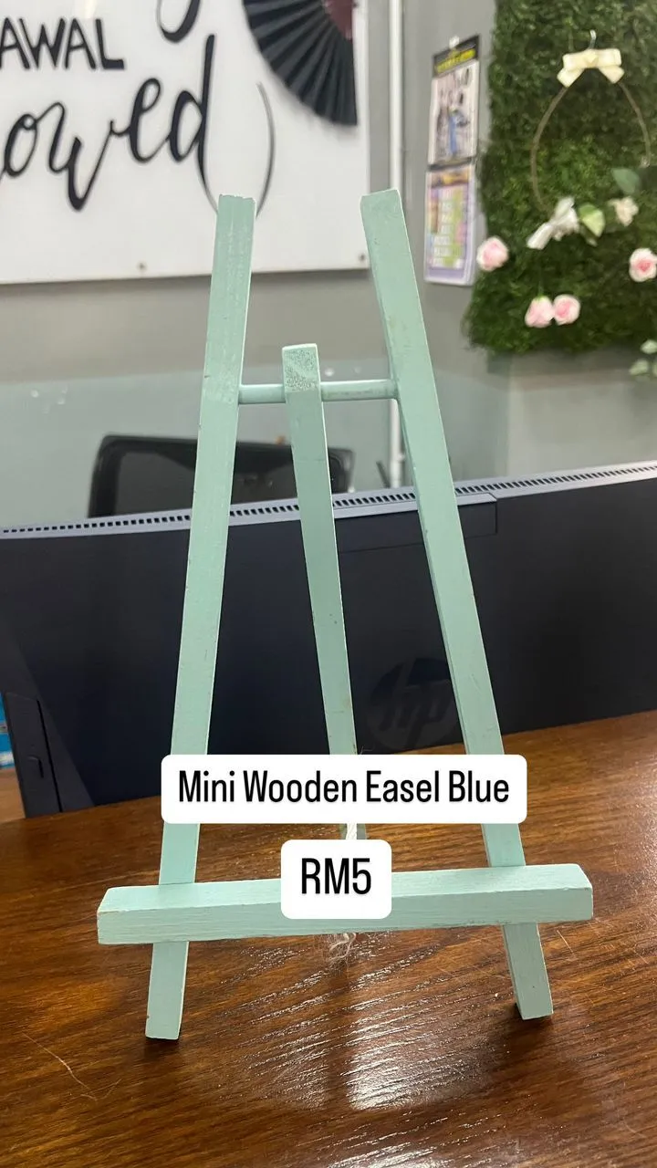 Mini Wooden Easel Blue
