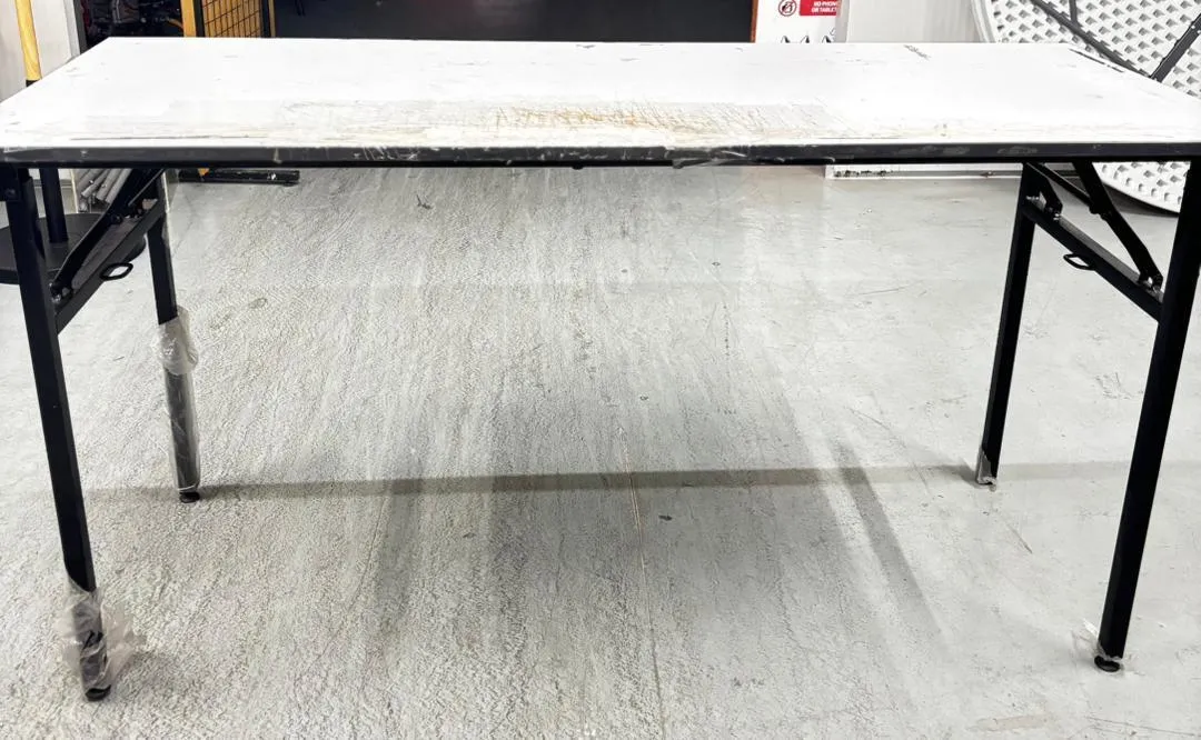 Banquet Table ( 2ft x 5ft)