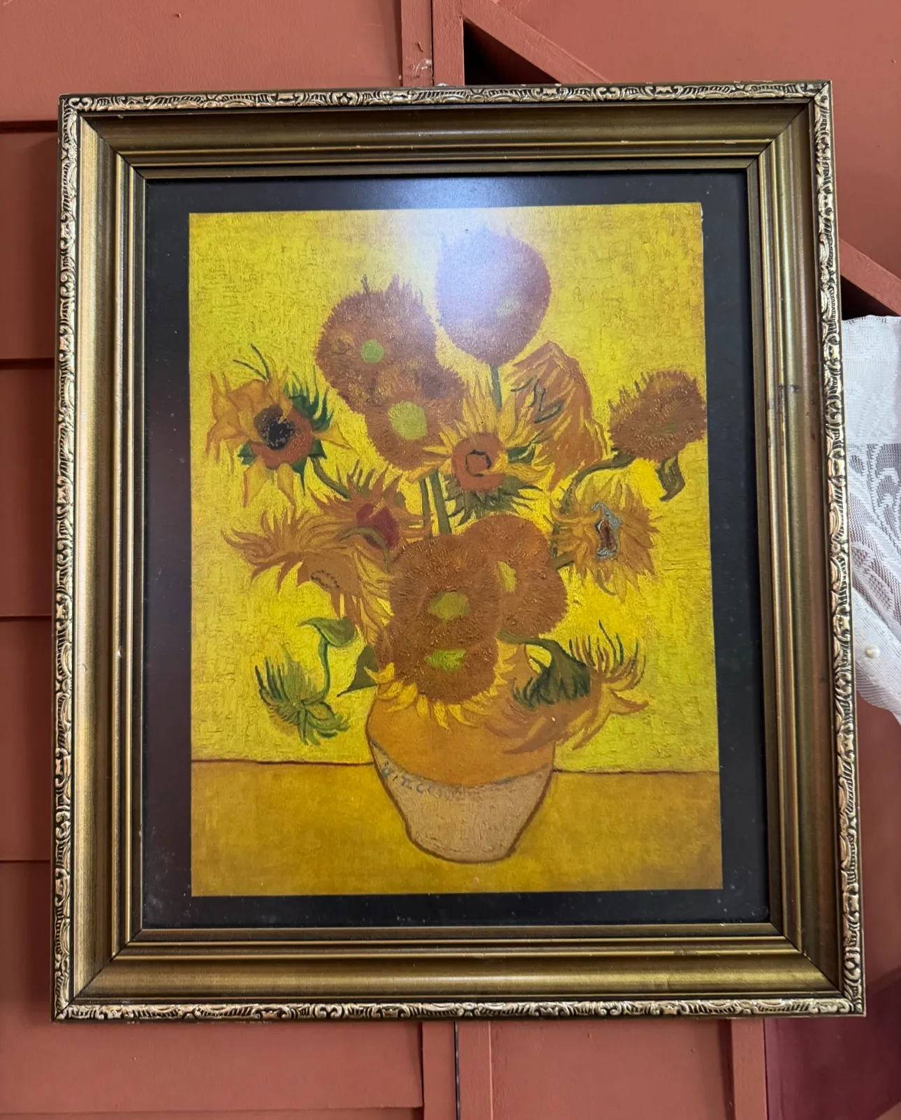 Frame yellow flower vase