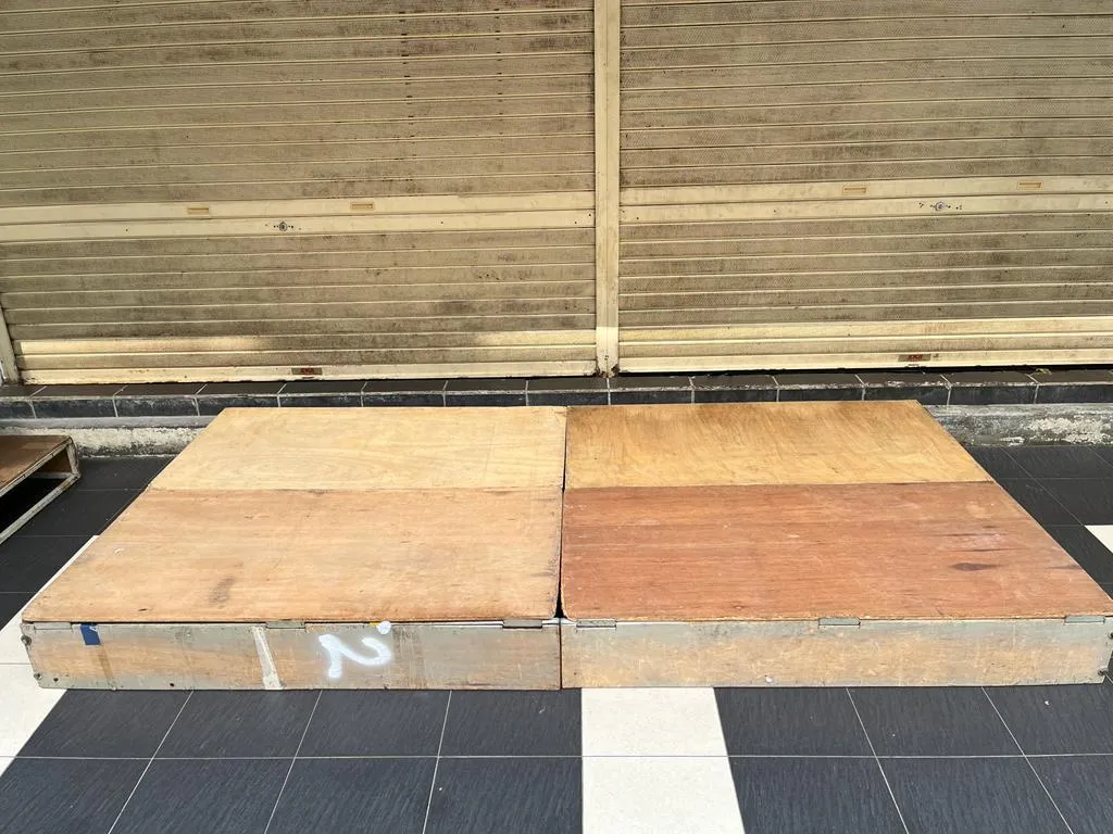 Platform Lipat (4ft x 8ft)