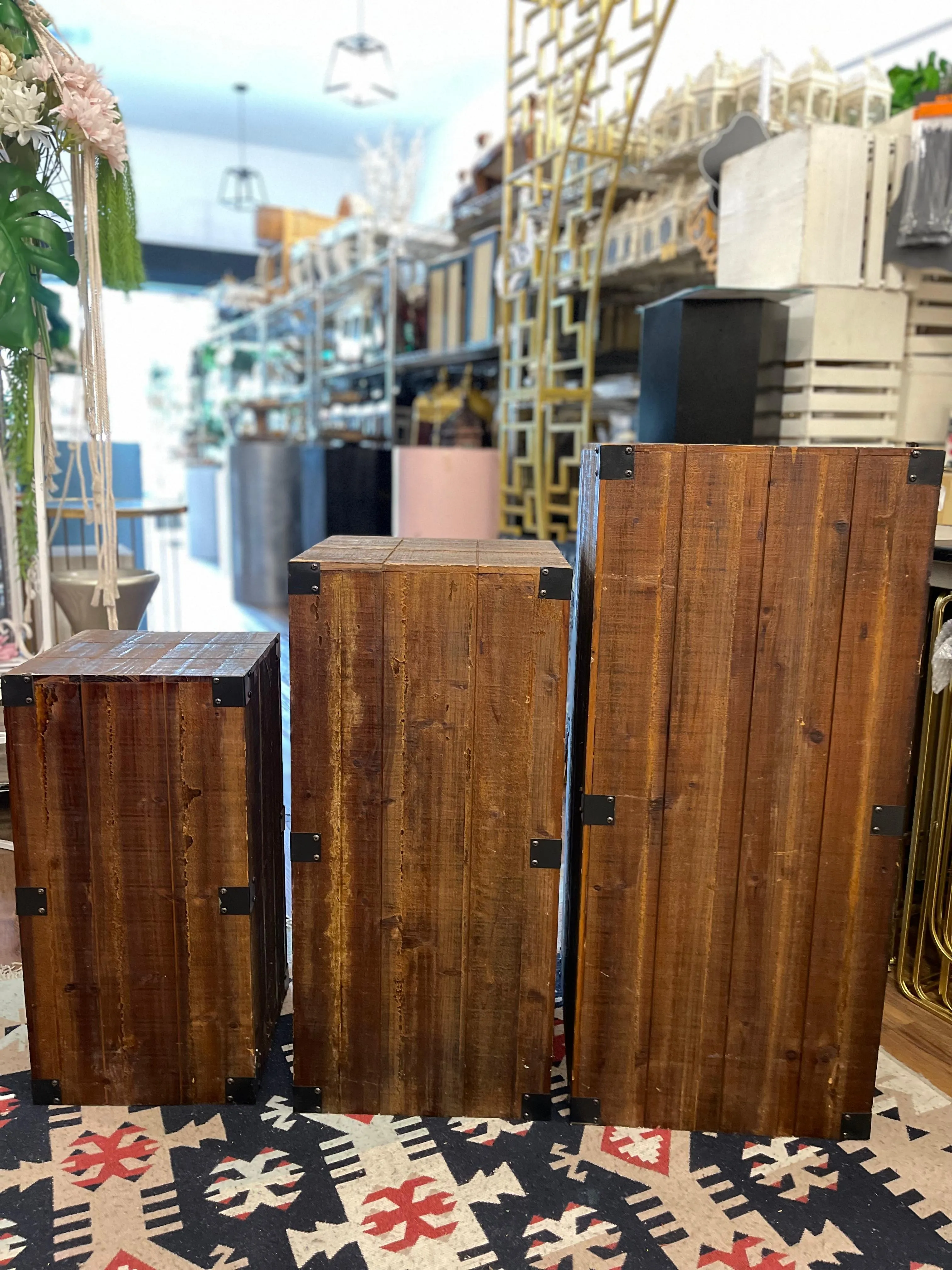 Wooden Rustic Pedestal