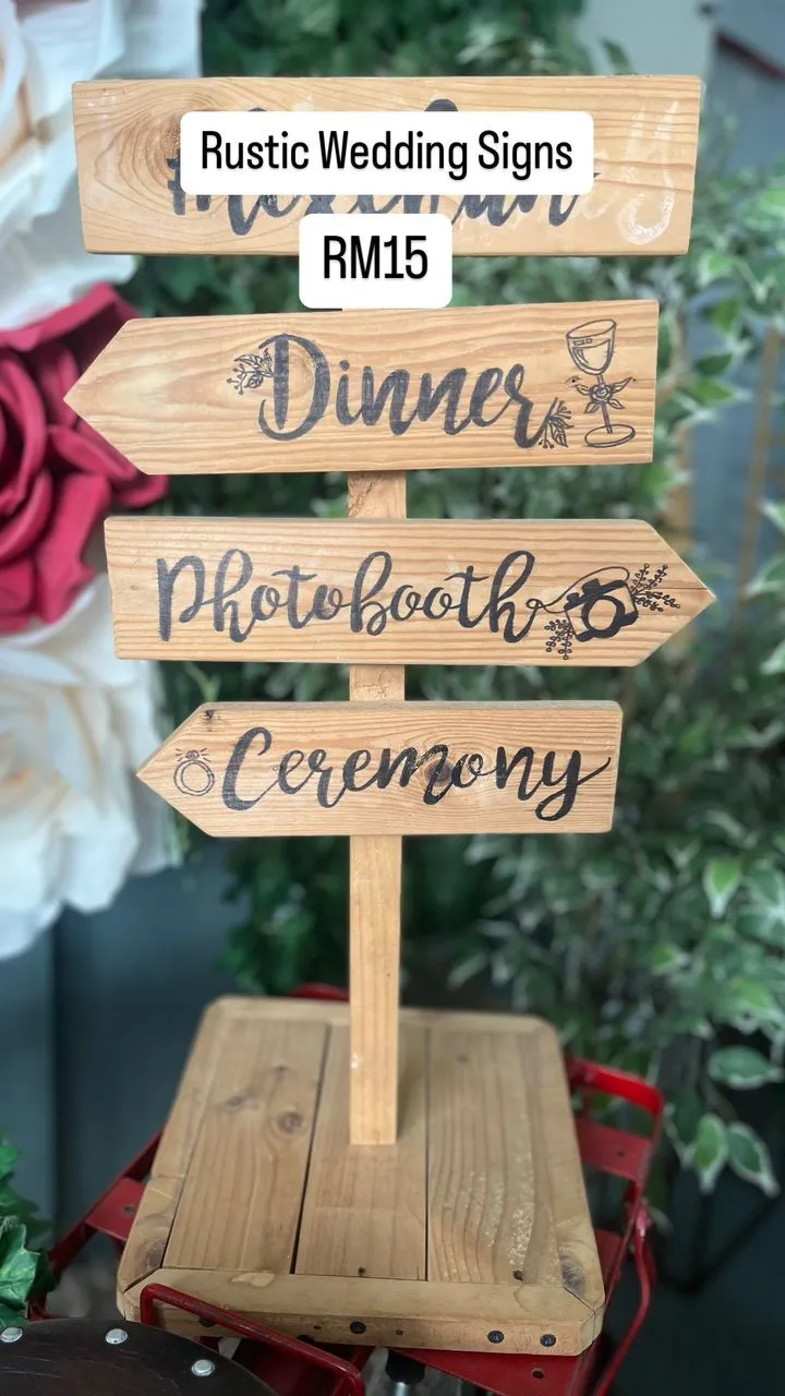 Rustic Wedding Signs