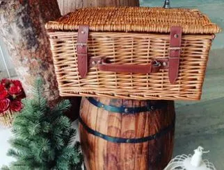 (CYB) Classic Rattan Picnic Basket