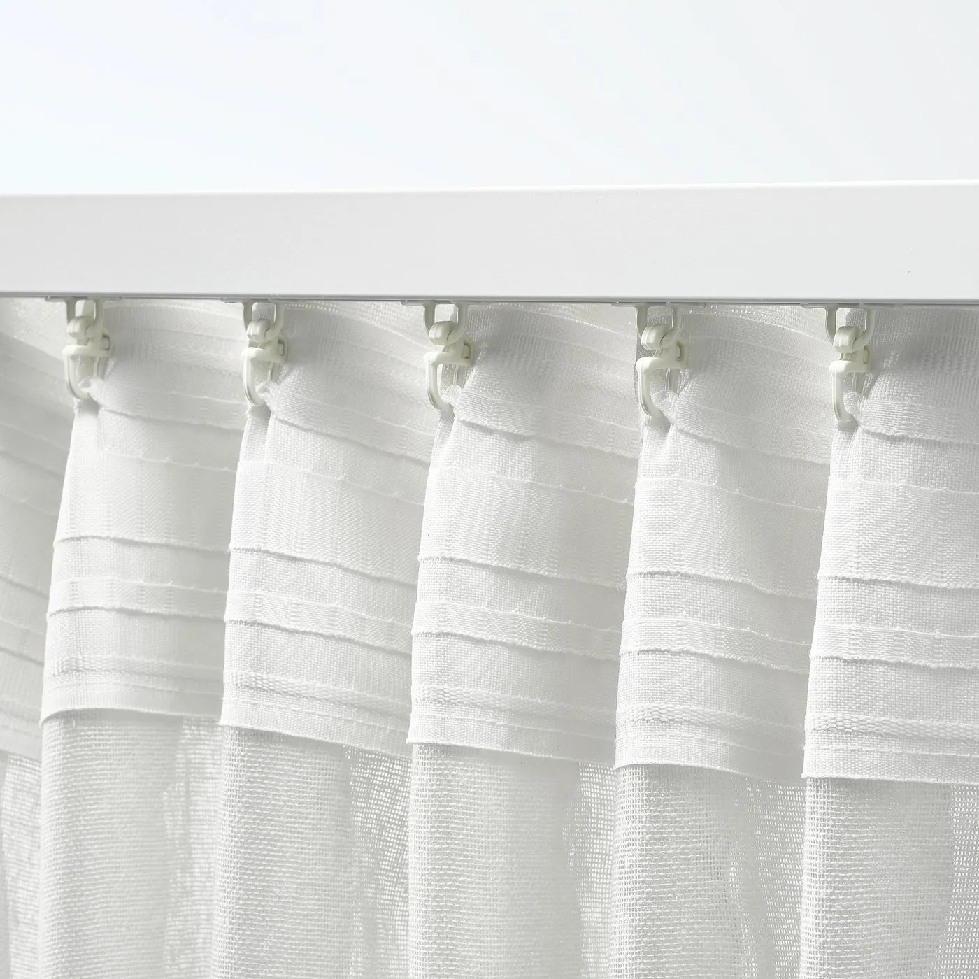 Curtain without tape off white