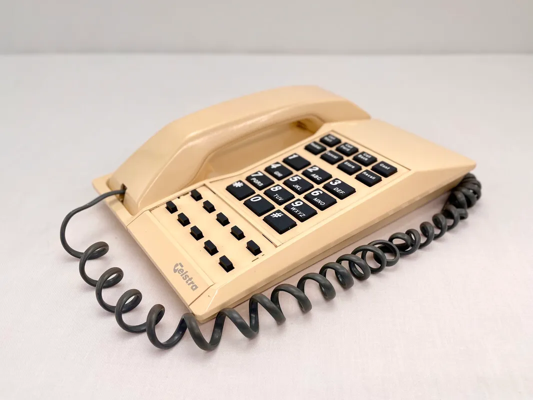 White Touchfone TF400