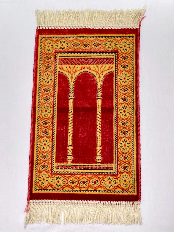 Small Turkish Style rug with Fringe