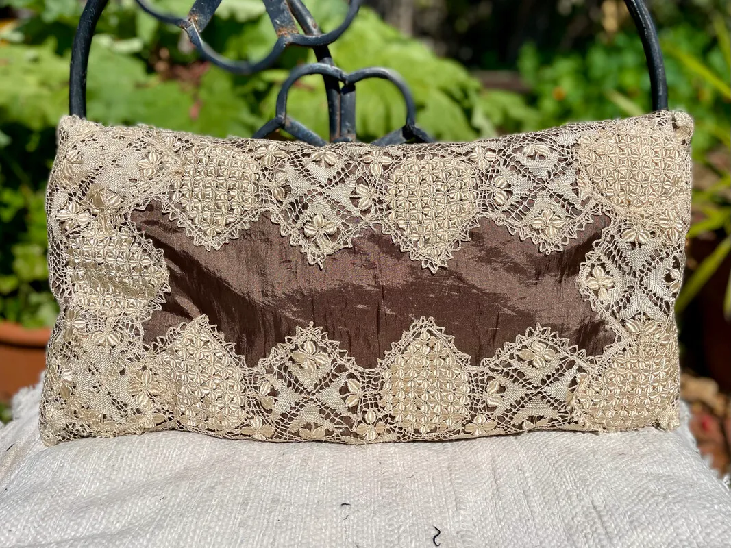 Rectangular Lace Cushion
