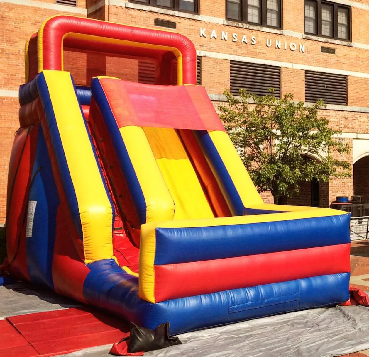 18ft Inflatable Slide Rental | Carnival Guy