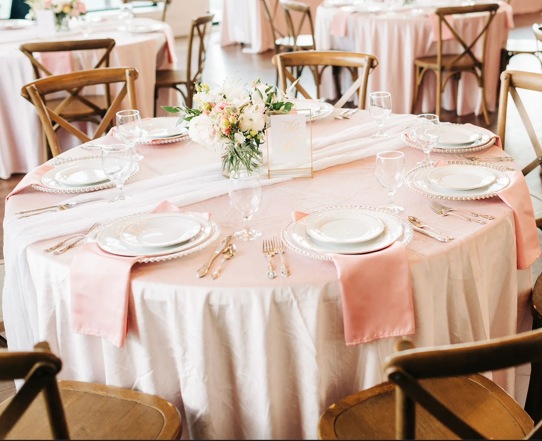 60" Round Table Linen (120" Linen)