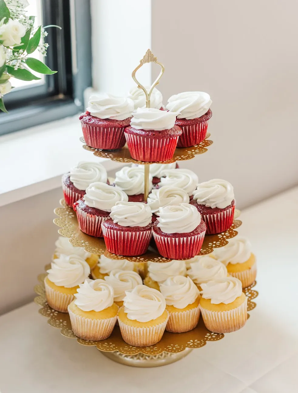 Gold Dessert Display Set: Option 1