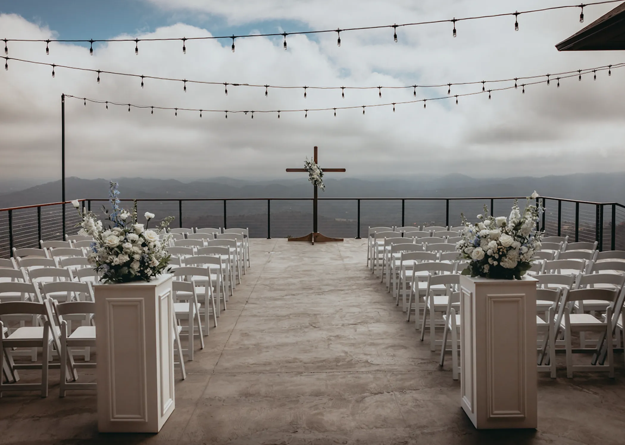 Ceremony Pedestal 
