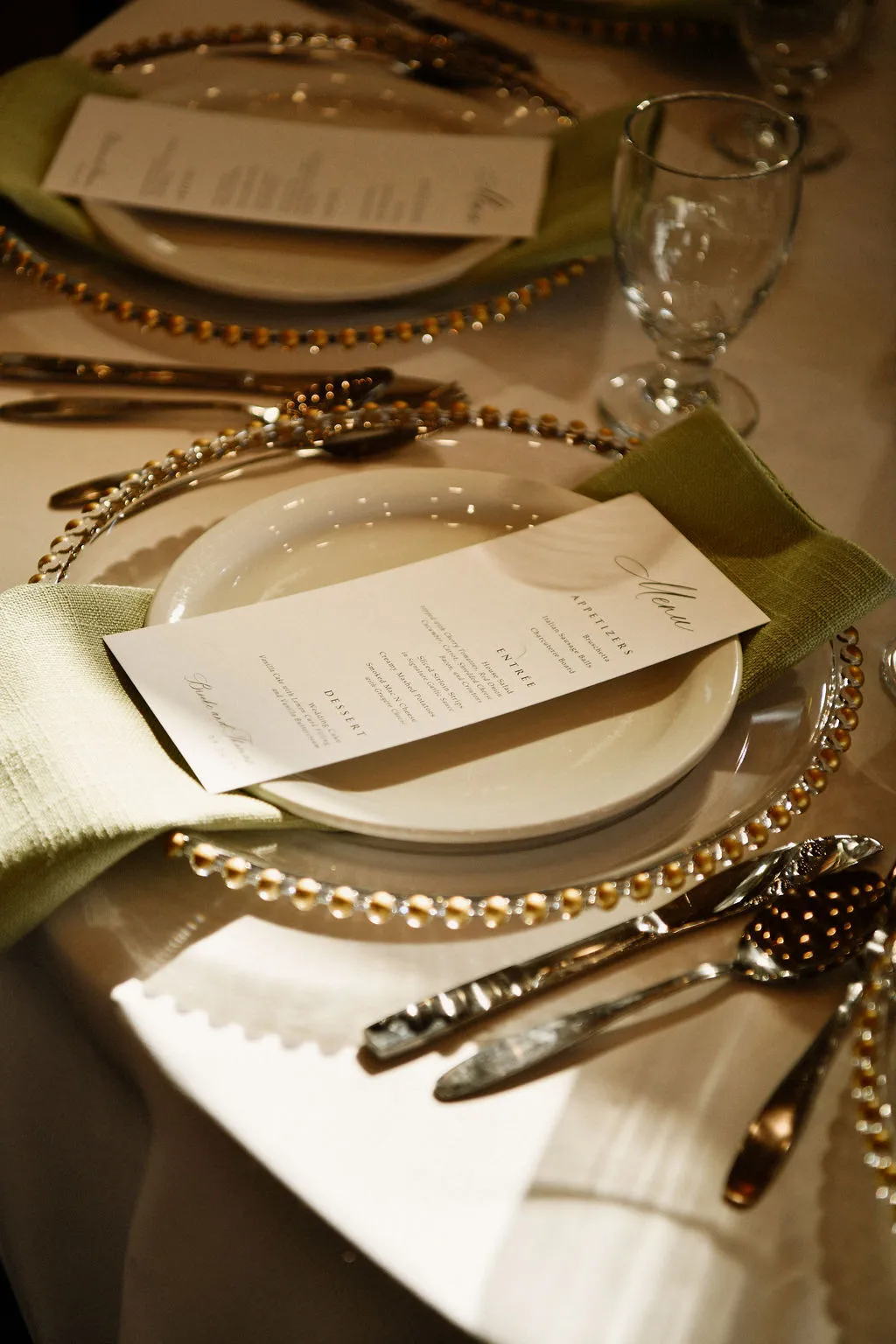 Acrylic Charger with Beaded Rim