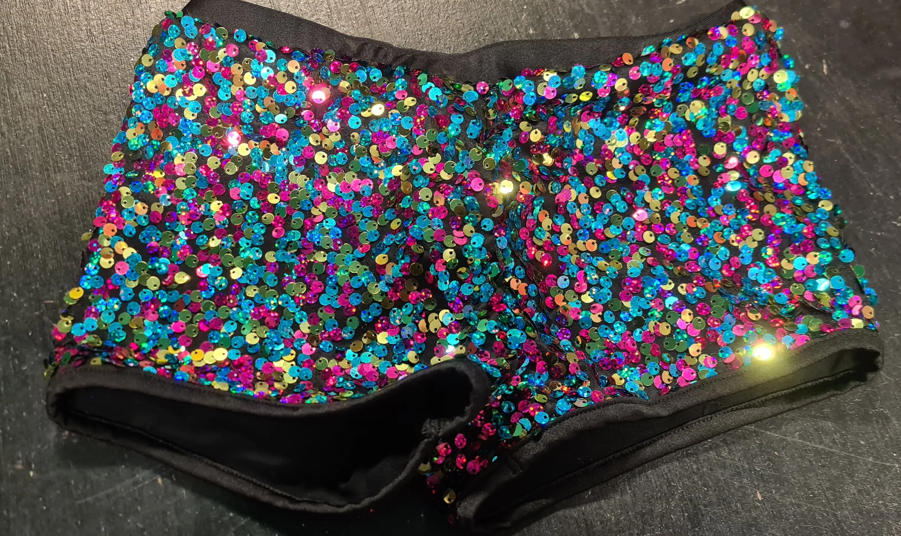 M21 - Sequin Hot Pants Adult Sizes