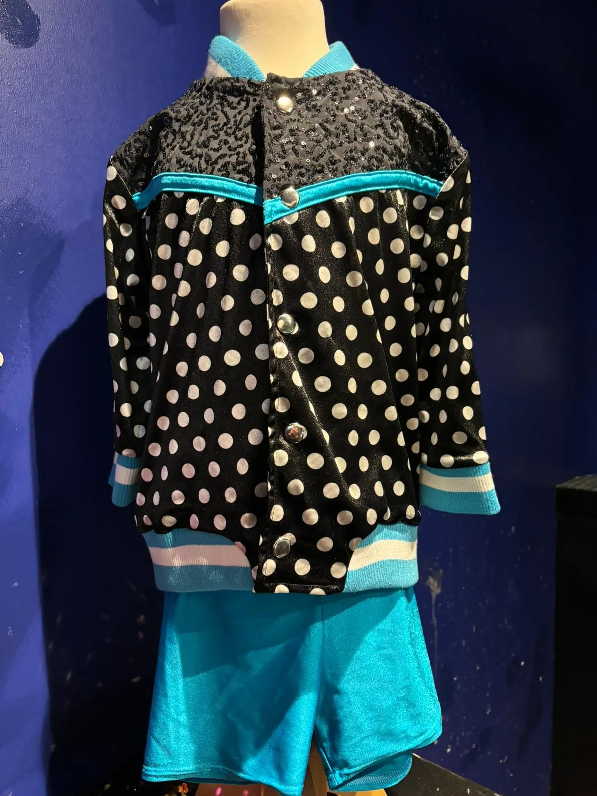 M125 - Dotty Jacket and shorts Child Sizes