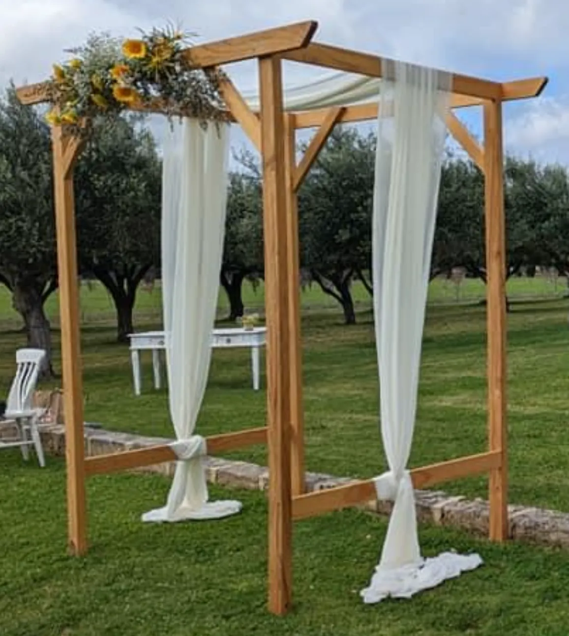 Decorative Creme Drape 4m 