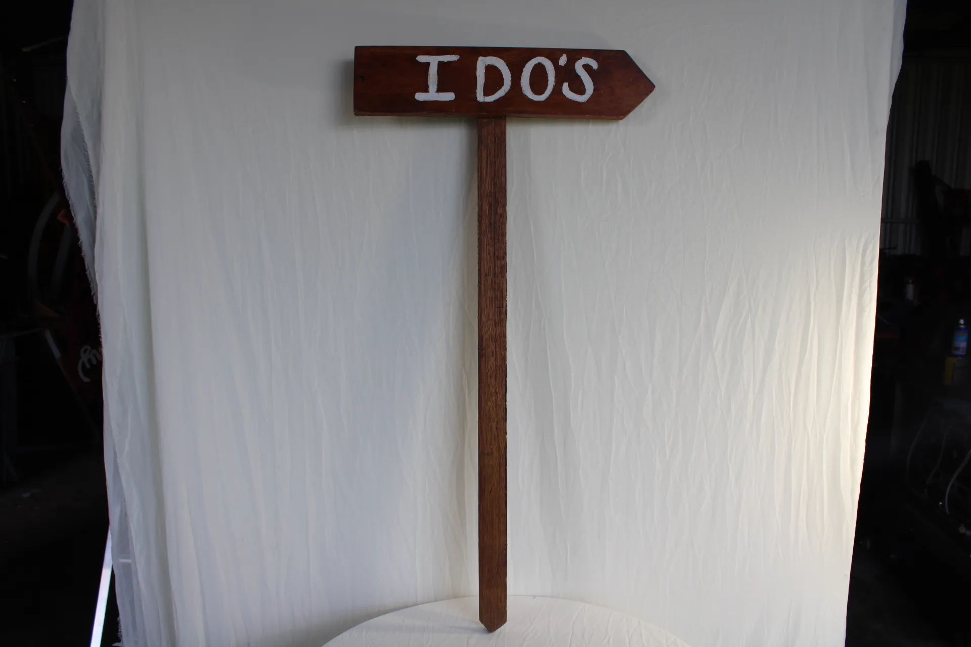 "I Dos" Jarrah Sign